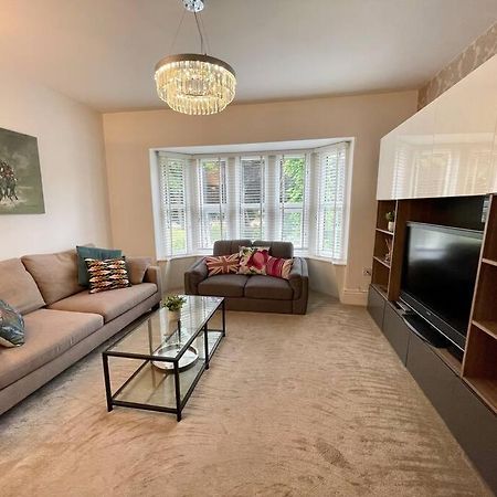 Modern 2 Bed Flat W Parking, Dog Friendly, Central Bournemouth Exterior photo